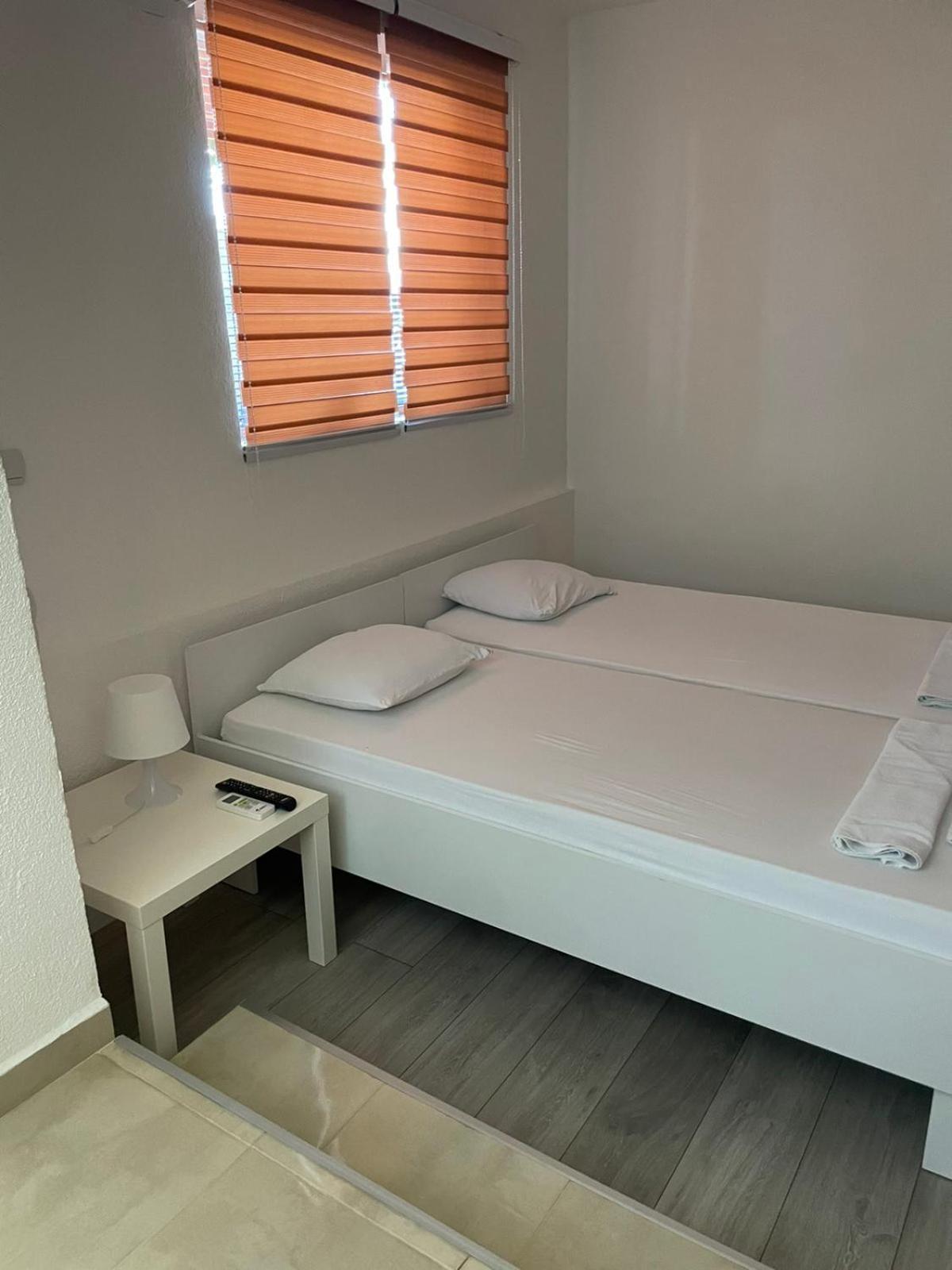 Tiki Apartments Гевгели Екстериор снимка
