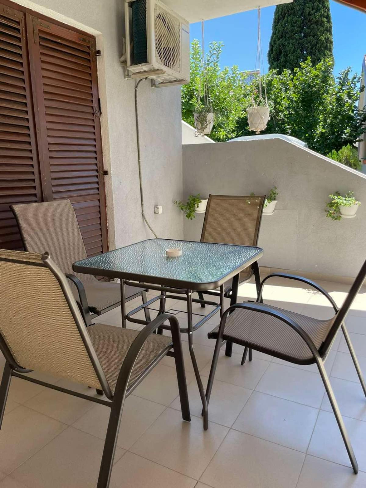 Tiki Apartments Гевгели Екстериор снимка