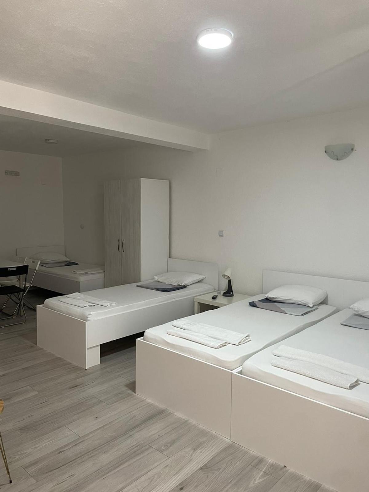 Tiki Apartments Гевгели Екстериор снимка