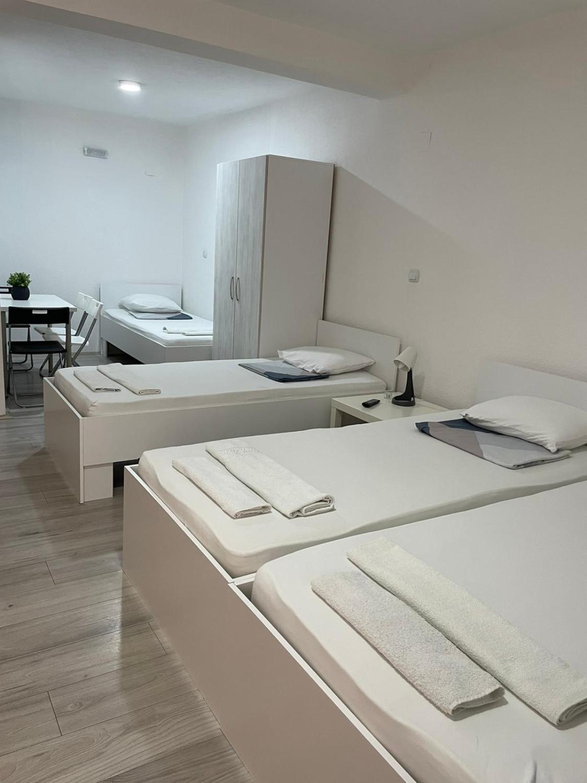 Tiki Apartments Гевгели Екстериор снимка