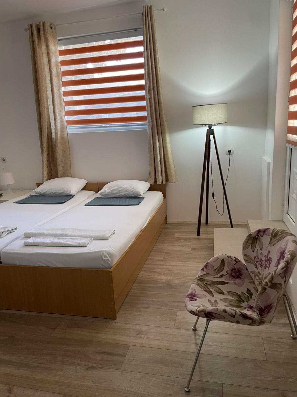Tiki Apartments Гевгели Екстериор снимка