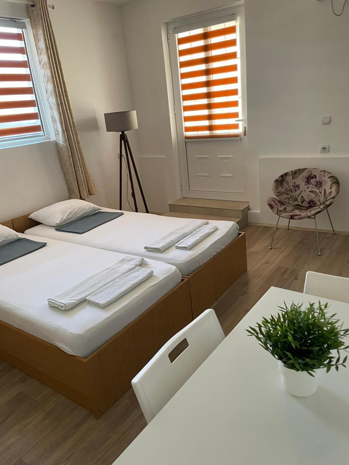 Tiki Apartments Гевгели Екстериор снимка