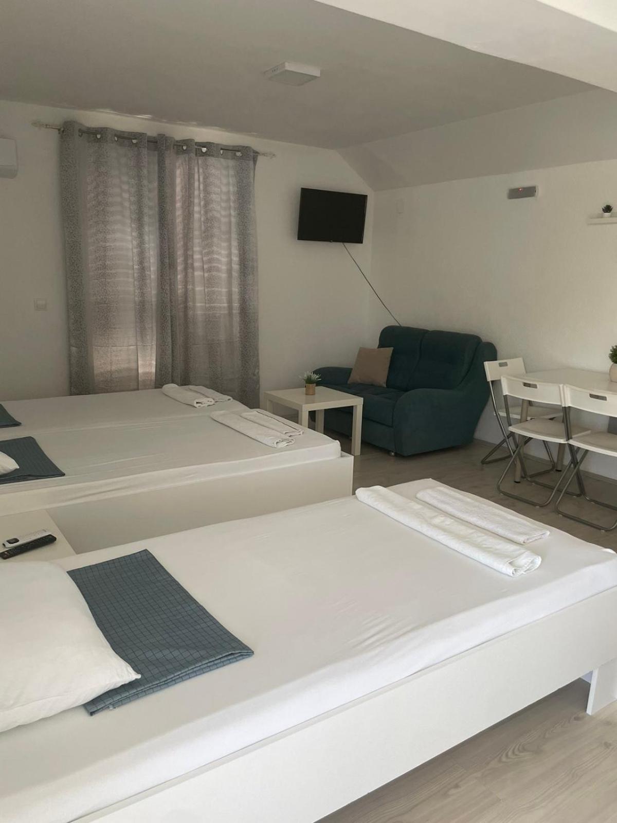 Tiki Apartments Гевгели Екстериор снимка
